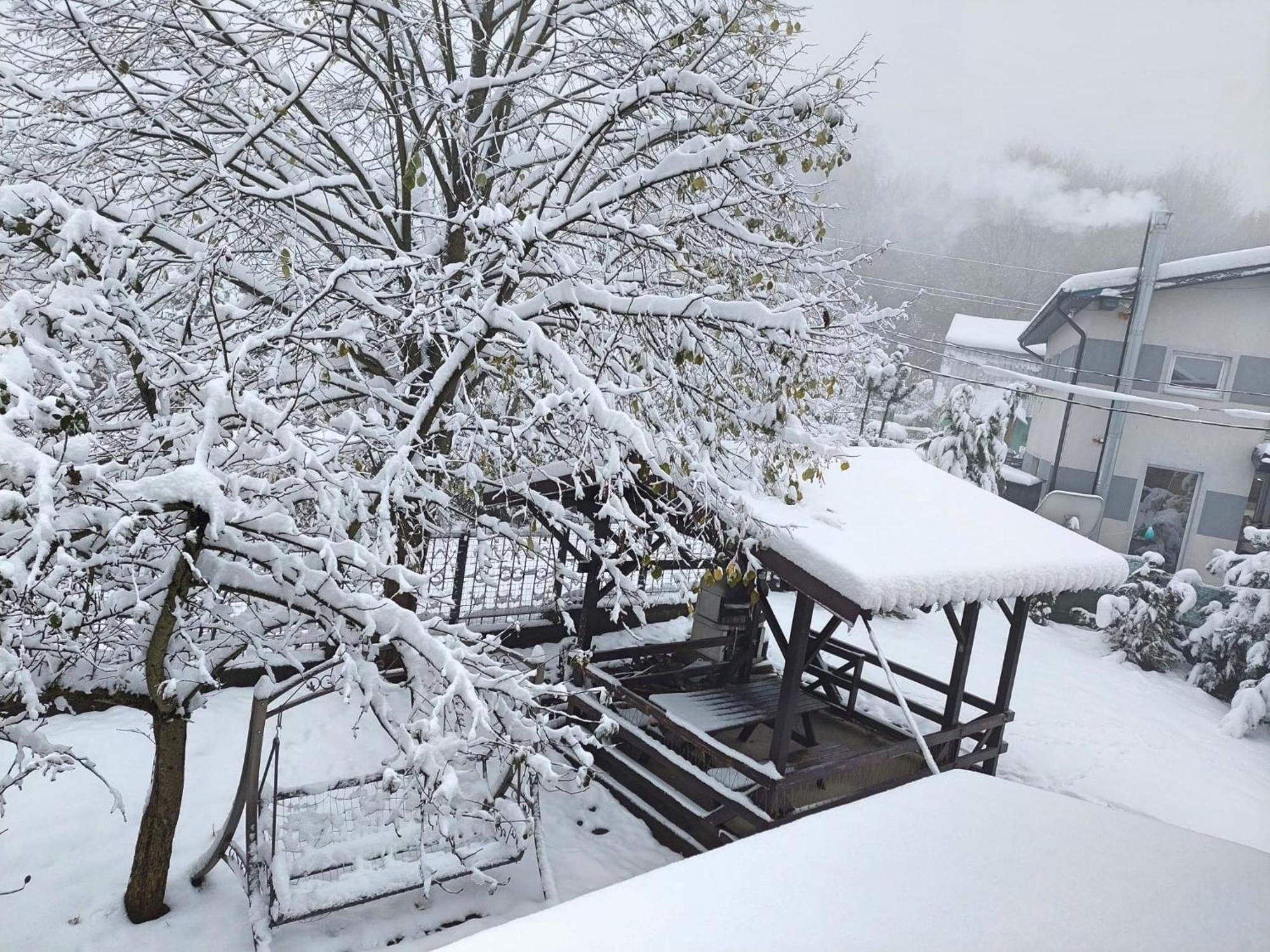 Holiday House วาลิอุก ภายนอก รูปภาพ